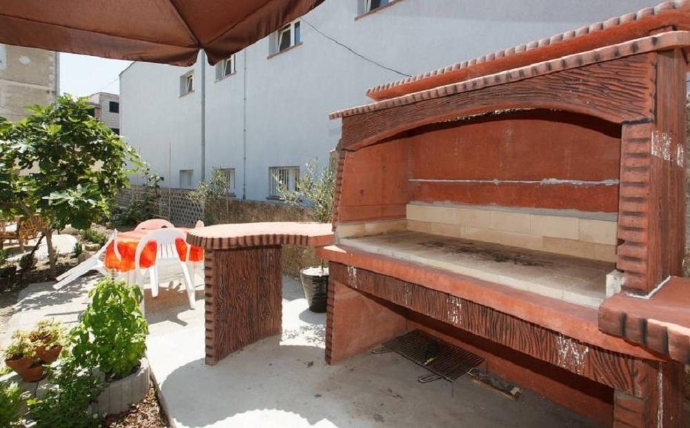 Apartments Mali Raj Vranjic Екстер'єр фото