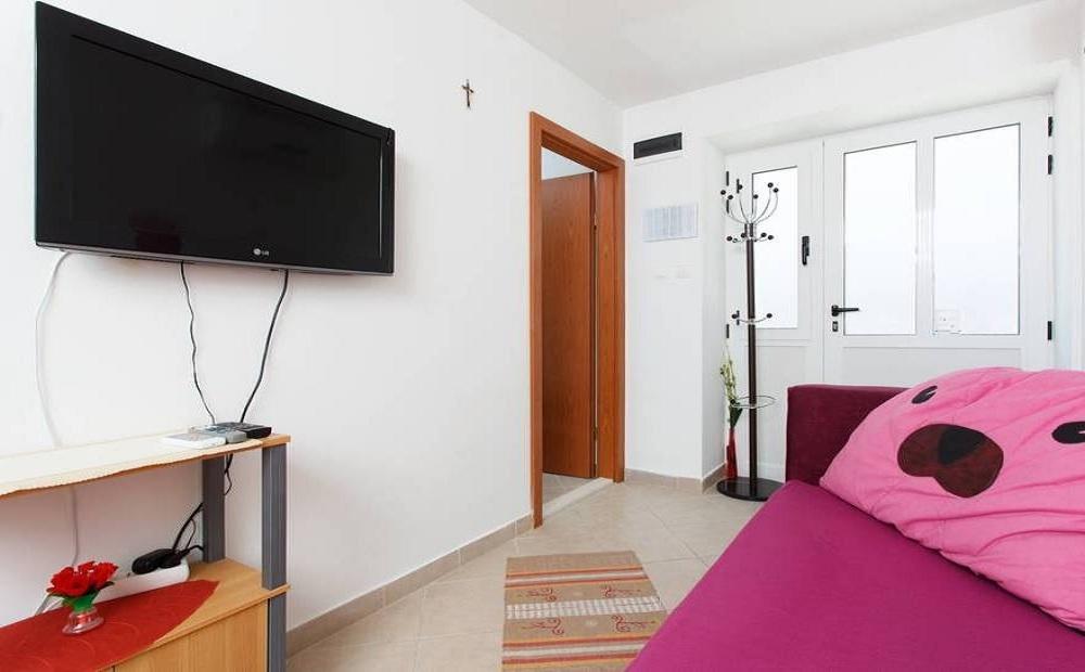 Apartments Mali Raj Vranjic Екстер'єр фото