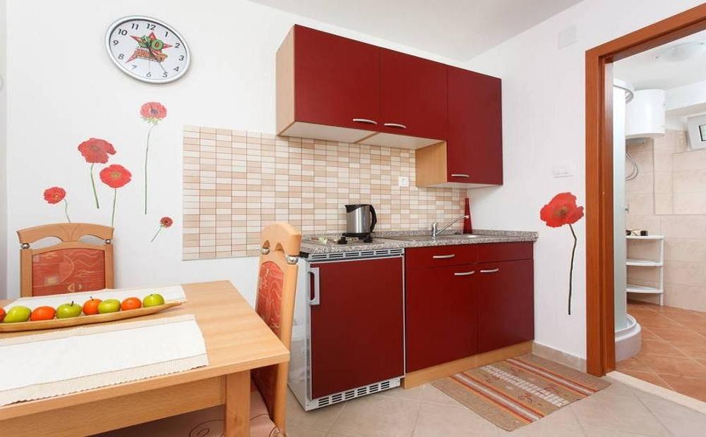 Apartments Mali Raj Vranjic Екстер'єр фото