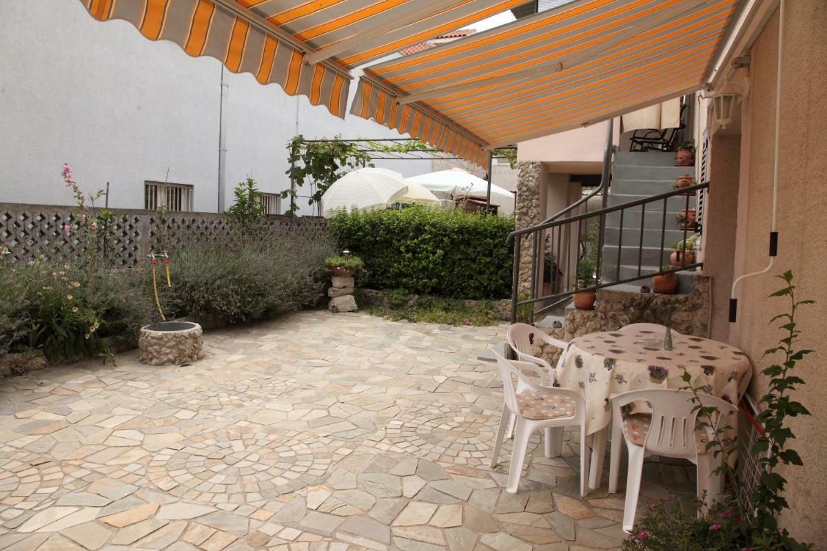 Apartments Mali Raj Vranjic Екстер'єр фото